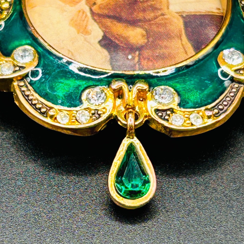 Lenox "Evening Prayer" Jeweled Pendant - Picture 13 of 16
